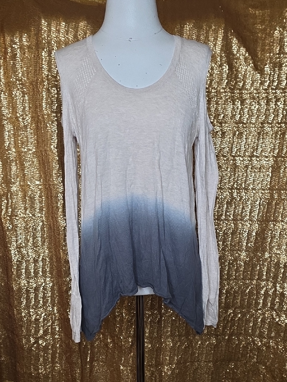 DKNY Beige to Charcoal Ombre Cold-Shoulder Long-Sleeve Tee
